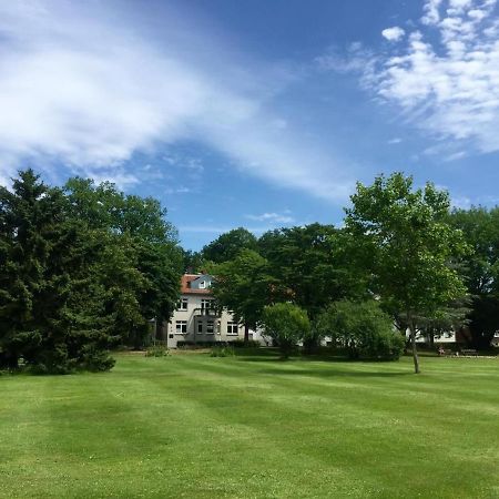Villa Zwoelf โซลเทา ภายนอก รูปภาพ